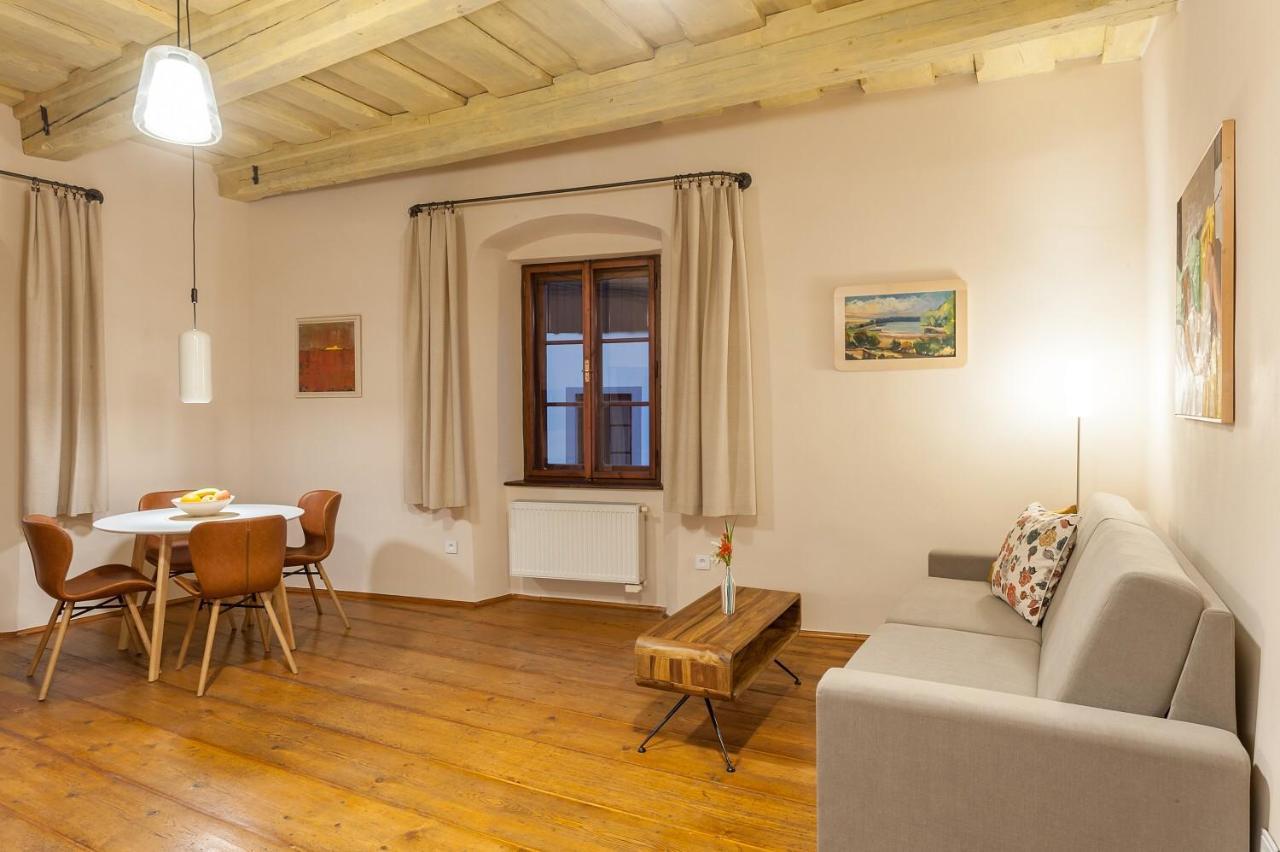 Babyka Apartments Cesky Krumlov Bagian luar foto